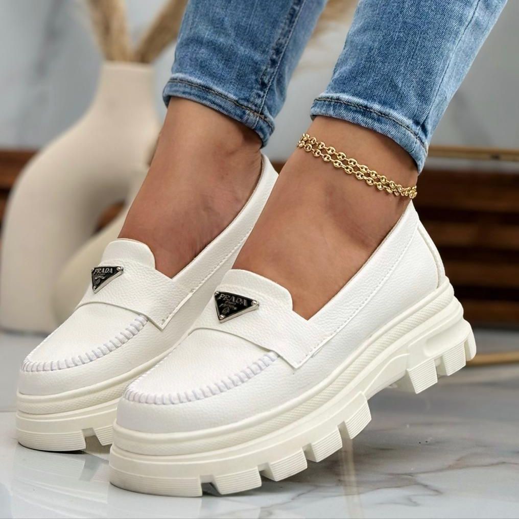 Ref: Prada