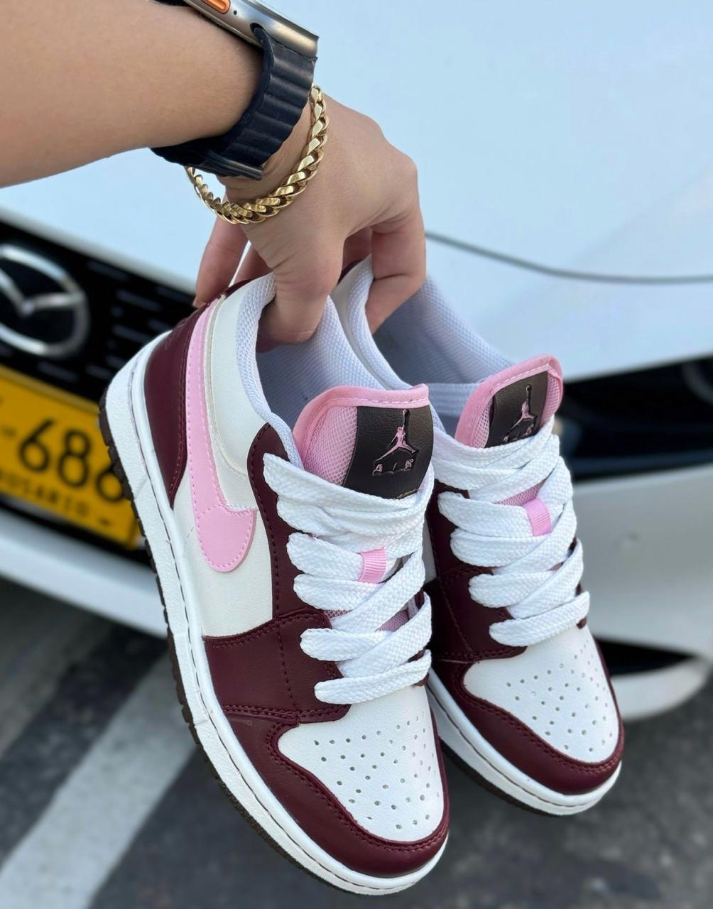 Ref: 1000